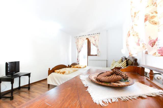 La Buni Buşteni Kamer foto
